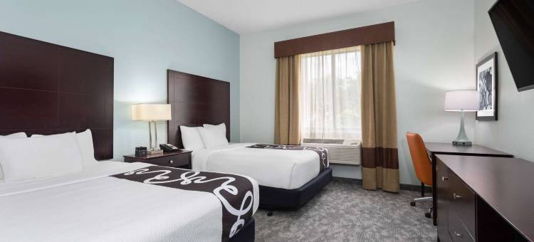 北那不勒斯博尼塔斯普林斯拉昆塔温德姆套房酒店(La Quinta Inn & Suites by Wyndham Bonita Springs Naples N.)图片