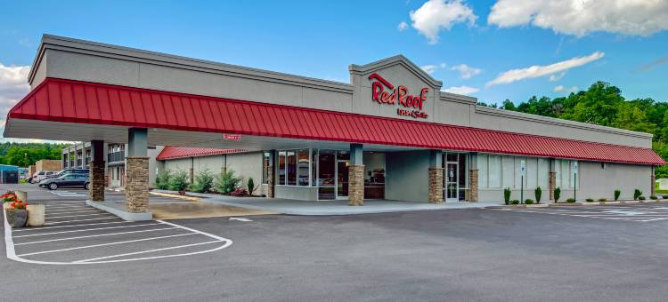 OYO 威尔克斯伯勒421号公路酒店(Red Roof Inn & Suites Wilkesboro)图片