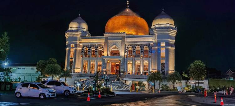 RedDoorz Plus Near Alun Alun Bandung图片