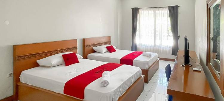 红门酒店-靠近卡利贾蒂苏邦收费站出口(RedDoorz near Exit Toll Kalijati Subang)图片