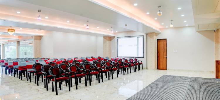 Palette by CheckIn Patel Nagar Bhopal图片