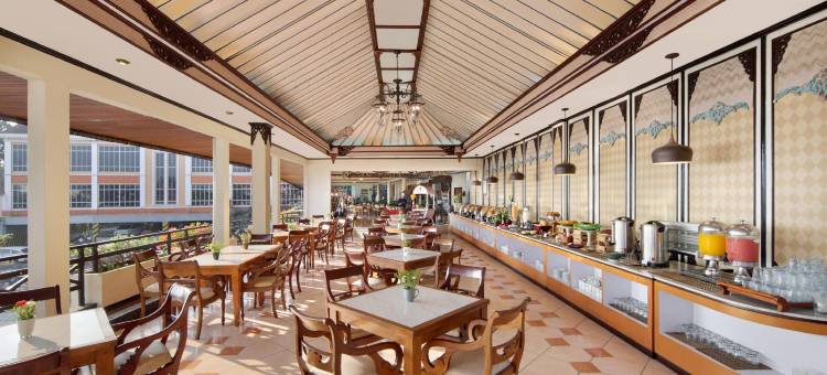 皇家酒店及会议中心-特雷特斯(Royal Hotel and Convention Tretes)图片