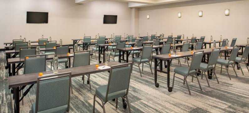 圣克鲁斯斯科茨谷福朋喜来登酒店(Four Points by Sheraton Santa Cruz Scotts Valley)图片