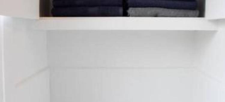 Beautiful 3 Bedroom Home Cozy Front and Back Porch图片