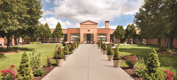 密尔沃基布鲁克菲尔德希尔顿逸林酒店(DoubleTree by Hilton Hotel Milwaukee - Brookfield)图片