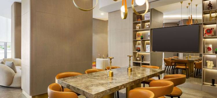 巴统华美达大富豪酒店(Billionaire Ramada Plaza by Wyndham Batumi)图片