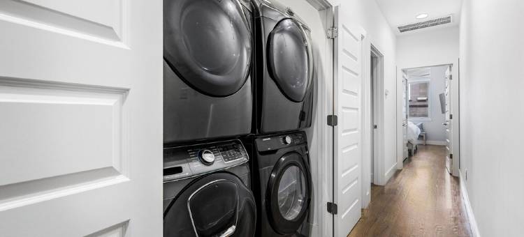 Free Night Deal! Downtown Luxury! Only 2MI to Broadway!4 of 5 Homes in A Row!图片