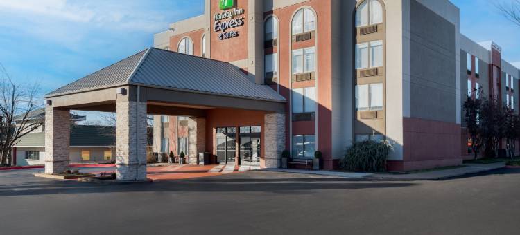 智选假日套房酒店本顿维尔(Holiday Inn Express & Suites BENTONVILLE by IHG)图片