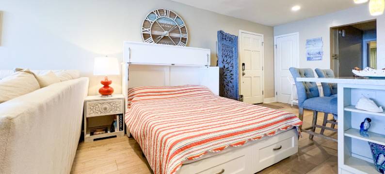 Panoramic Ocean Views and Sunset Balcony - Stunning Coastal Retreat图片