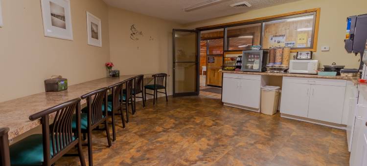 雷鸟小屋(Thunderbird Lodge)图片