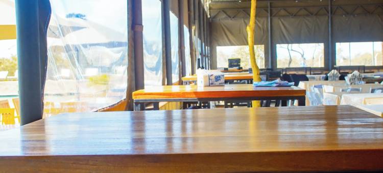 詹姆斯船长营地(Captain James Camp)图片