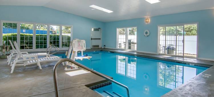 品质酒店套房-奥尔巴尼科瓦利斯(Quality Inn & Suites Albany Corvallis)图片