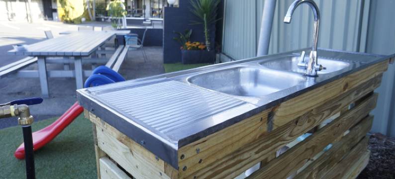 高速公路汽车旅馆(Highway Motor Inn)图片