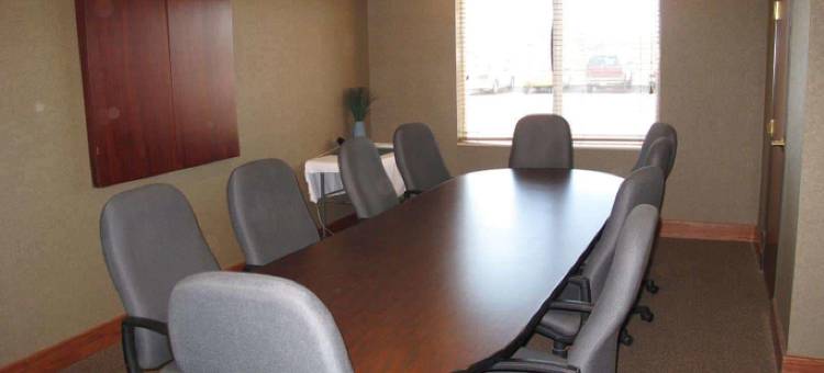 奥马哈机场市中心拉昆塔温德姆套房酒店(La Quinta Inn & Suites by Wyndham Omaha Airport Downtown)图片