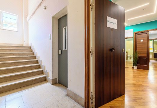 Dimora VomeroHotel Overview