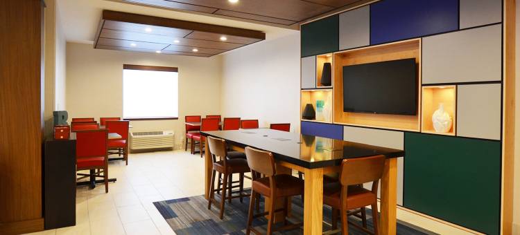 Holiday Inn Express 总部位于匹兹堡的布里奇维尔(Holiday Inn Express Pittsburgh-Bridgeville)图片
