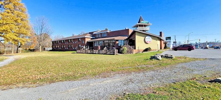 Ramada by Wyndham Arnprior(Ramada by Wyndham Arnprior)图片