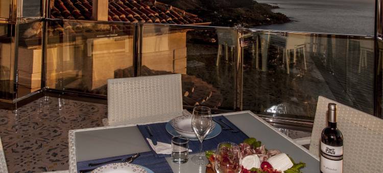 迪珀卡塔玛拉酒店(Residenza d'Epoca Tamara)图片