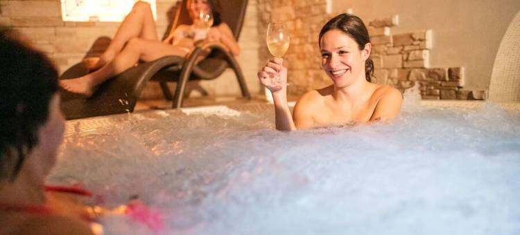 阿曼达胡斯托佩切葡萄酒疗养酒店(Wine Wellness Hotel Amande Hustopeče)图片