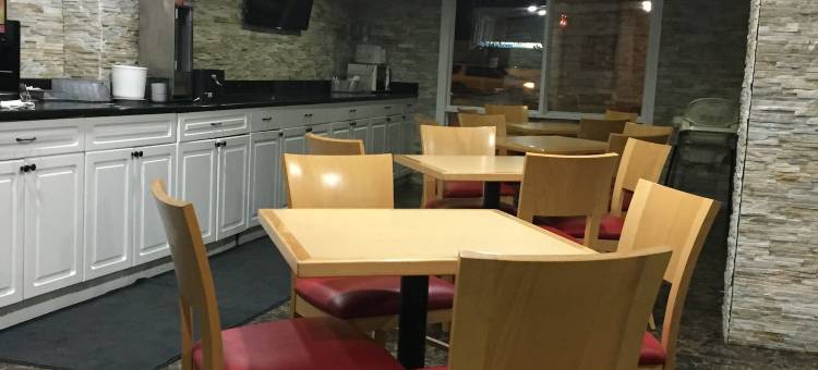 红鹿速8酒店(Super 8 by Wyndham Red Deer)图片