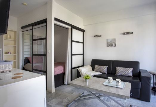 Le Persépolis Hotel Overview