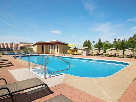 里维耶尔·杜·卢普温德姆戴斯酒店