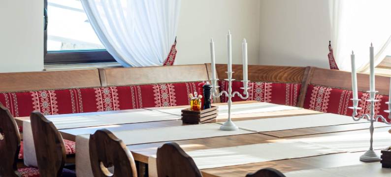 瓦特拉布瓦雷斯卡(Vatra Boiereasca)图片