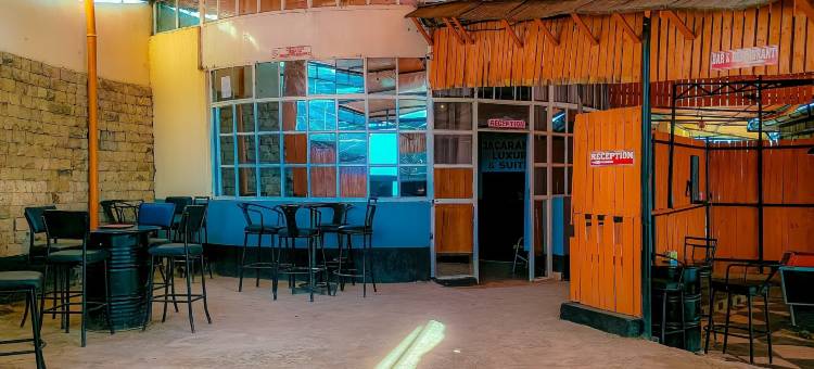 蓝花楹豪华套房(Jacaranda Luxury Suites)图片