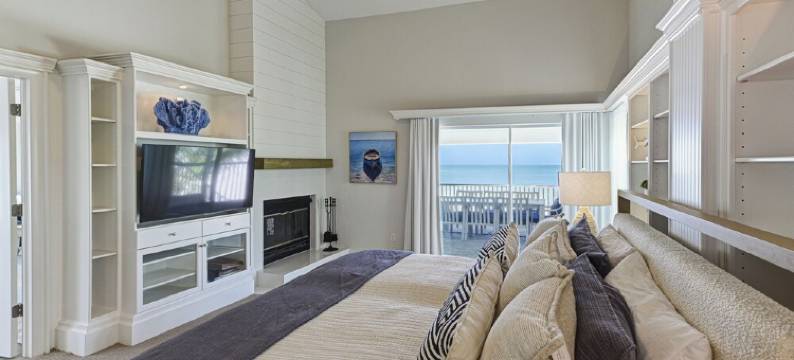 Sunset Gulf-Front Luxury – 4Br/4.5BA+Loft, Remodeled, Elevator & Beach Access图片