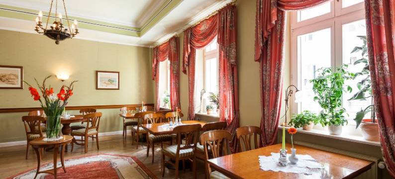 斯高斯加藤酒店(Hotel Garni Schlossgarten)图片