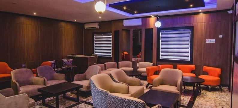 BON 酒店特兰斯特尔公寓 阿萨巴(BON Hotel Transtell Residence Asaba)图片