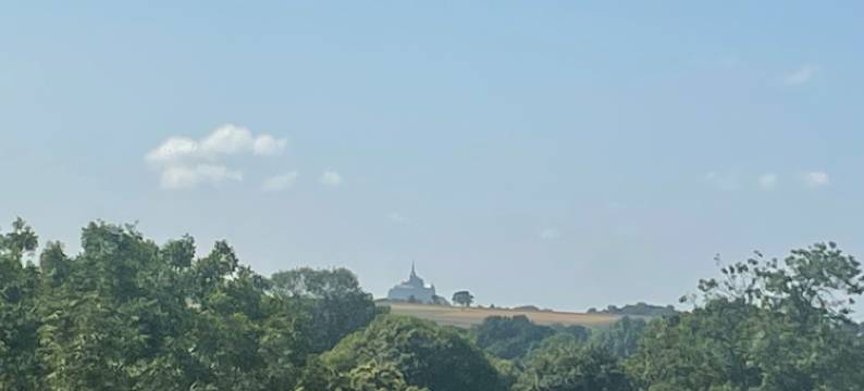 拉佩鲁什庄园(Domaine la Perruche Parenthèse poétique Vue Mont-Saint-Michel & Petit-déjeuner Festin)图片