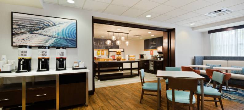 希尔顿欢朋酒店-东杰克逊维尔I 295贝梅多斯(Hampton Inn Jacksonville-I-295 East/Baymeadows)图片