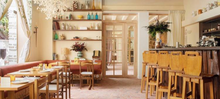 拉弗利巴比松酒店(La Folie Barbizon)图片