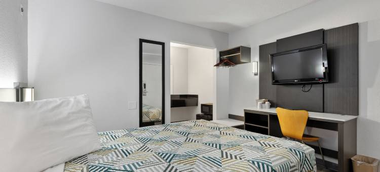 圣迭戈北6号汽车旅馆(Motel 6 San Diego, CA - North)图片