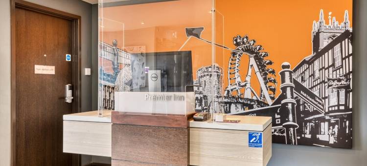 白金汉普瑞米尔酒店(Premier Inn Buckingham)图片