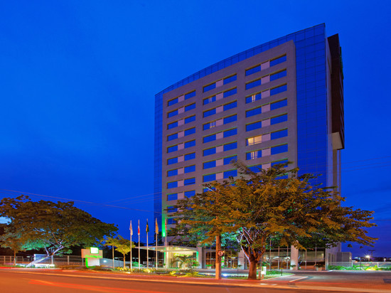 玛瑙斯假日酒店