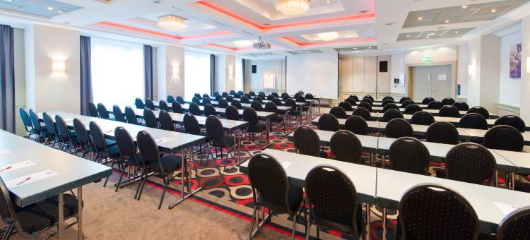 汉诺威机场莱昂纳多酒店(Leonardo Hotel Hannover Airport)图片