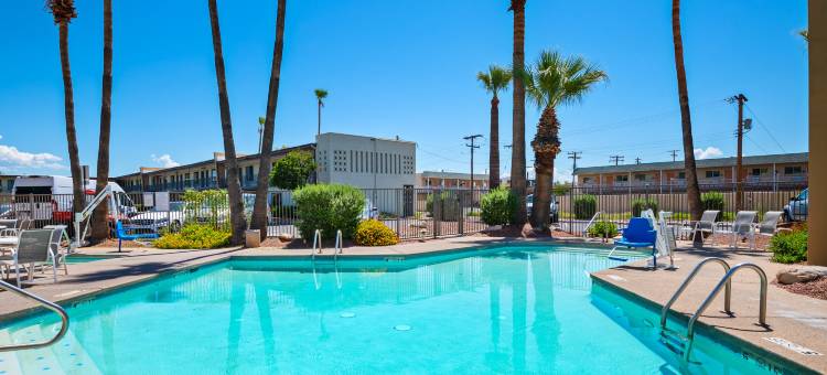 图森市中心大学红顶酒店(Red Roof Inn Tucson Downtown - University)图片