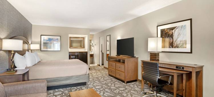 Best Western Plus Black Oak图片