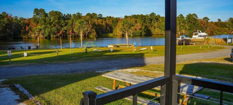 贝尔斯码头度假村酒店(Bells Marina & Resort)图片