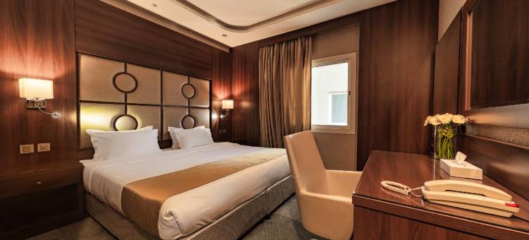 星期天红海喷泉阿尔哈姆拉(Sunday Red Sea Fountain Alhamra Formerly Vivid Plaza Hotel)图片