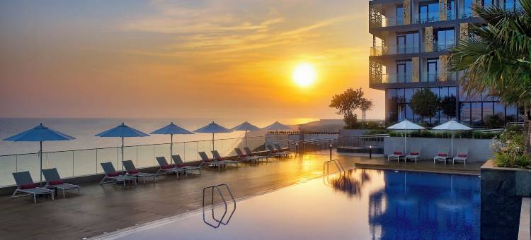 米尔法海湾酒店(Beach Bay Hotel Mirfa)图片