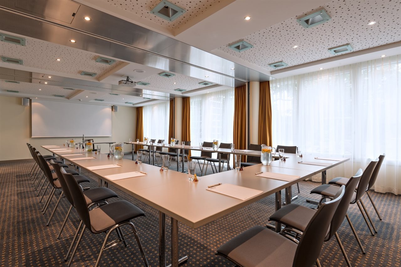 Radisson Hotel Zurich Airport Over view