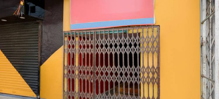 O Madhyamgram铁路交汇站酒店(原名Dreamland)(Hotel O Madhyamgram Railway Junction Formerly Dreamland)图片