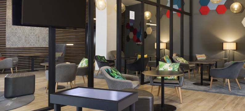 沙勒罗瓦中心诺富特酒店(Novotel Charleroi Centre)图片