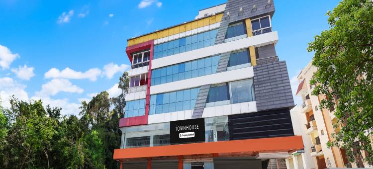 拉马穆尔蒂纳加尔西区酒店(原凤凰酒店)(Townhouse Ramamurthy Nagar West Formerly Phoenix Hotel)图片