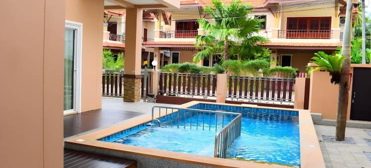 奥南普恩西里瓦里奇泳池别墅(Poonsiri Varich Pool Villa Aonang)图片