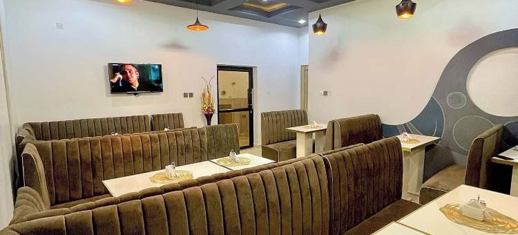 艾尔杰斯之家酒店(ELJJAYS PLACE)图片
