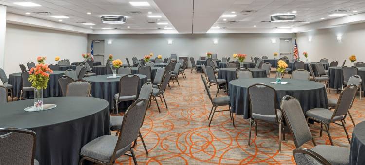 迈阿密斯堡-代顿贝斯特韦斯特优质套房, 宴会及酒店(Best Western Plus Miamisburg-Dayton Suites, Banquets & Hotel)图片
